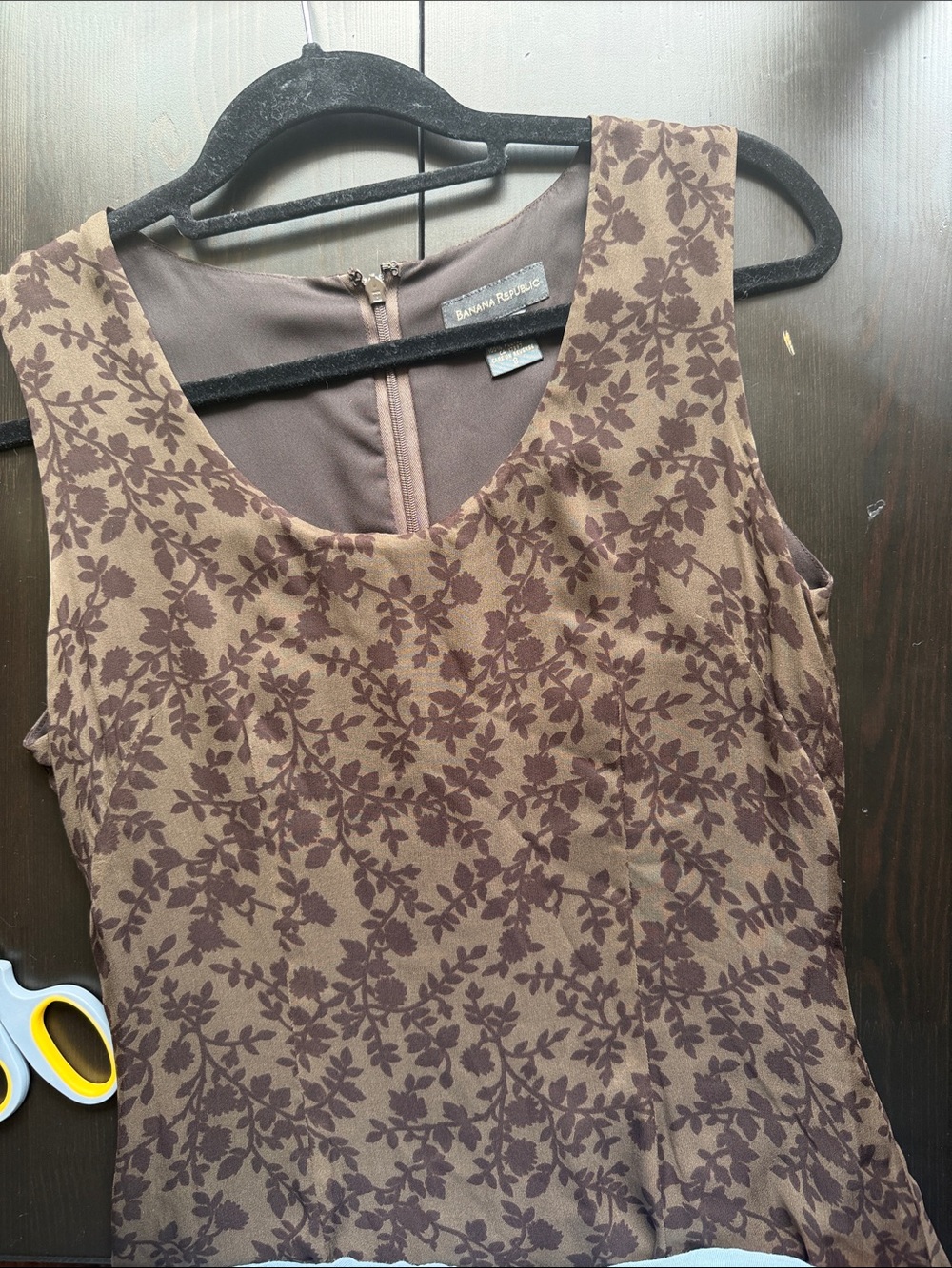 Vintage Banana Republic Dark Brown Silk Floral Sleeveless Maxi Dress W8